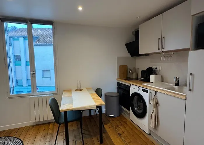 T2 Vue Sur La Cathédrale D'amiens